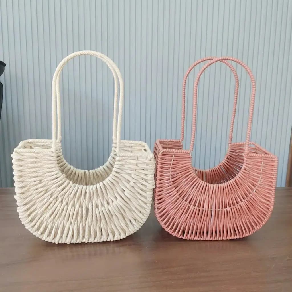 Giỏ Sắt bán Nguyệt bọc nhựa cao cấp