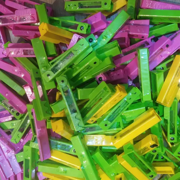 Chuốt Gai Hồng Nhựa Cao Cấp